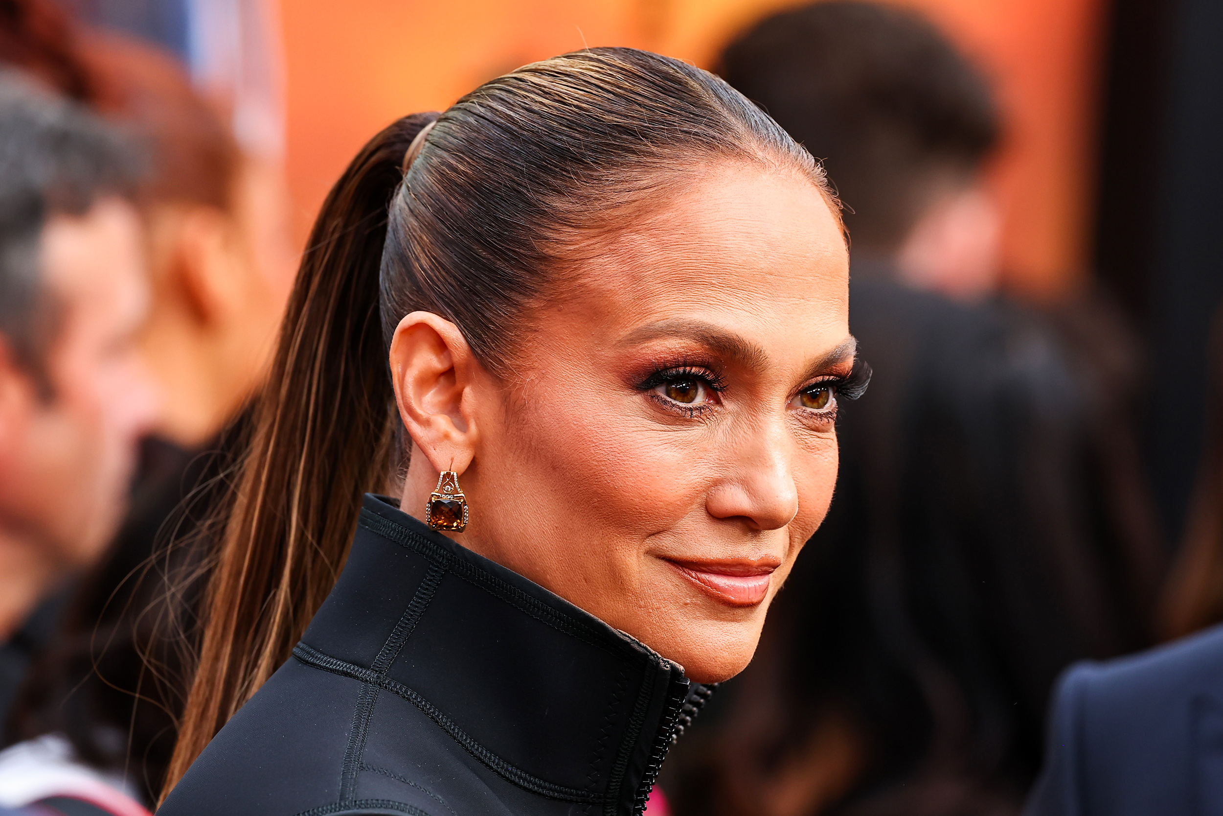 Jennifer Lopez a The Black Keys vydávají nová alba