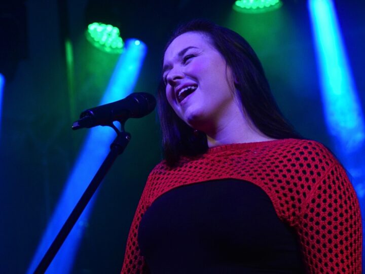 Alžběta Kolečkářová na svém vánočním koncertě podpoří uničovský stacionář Jasněnka